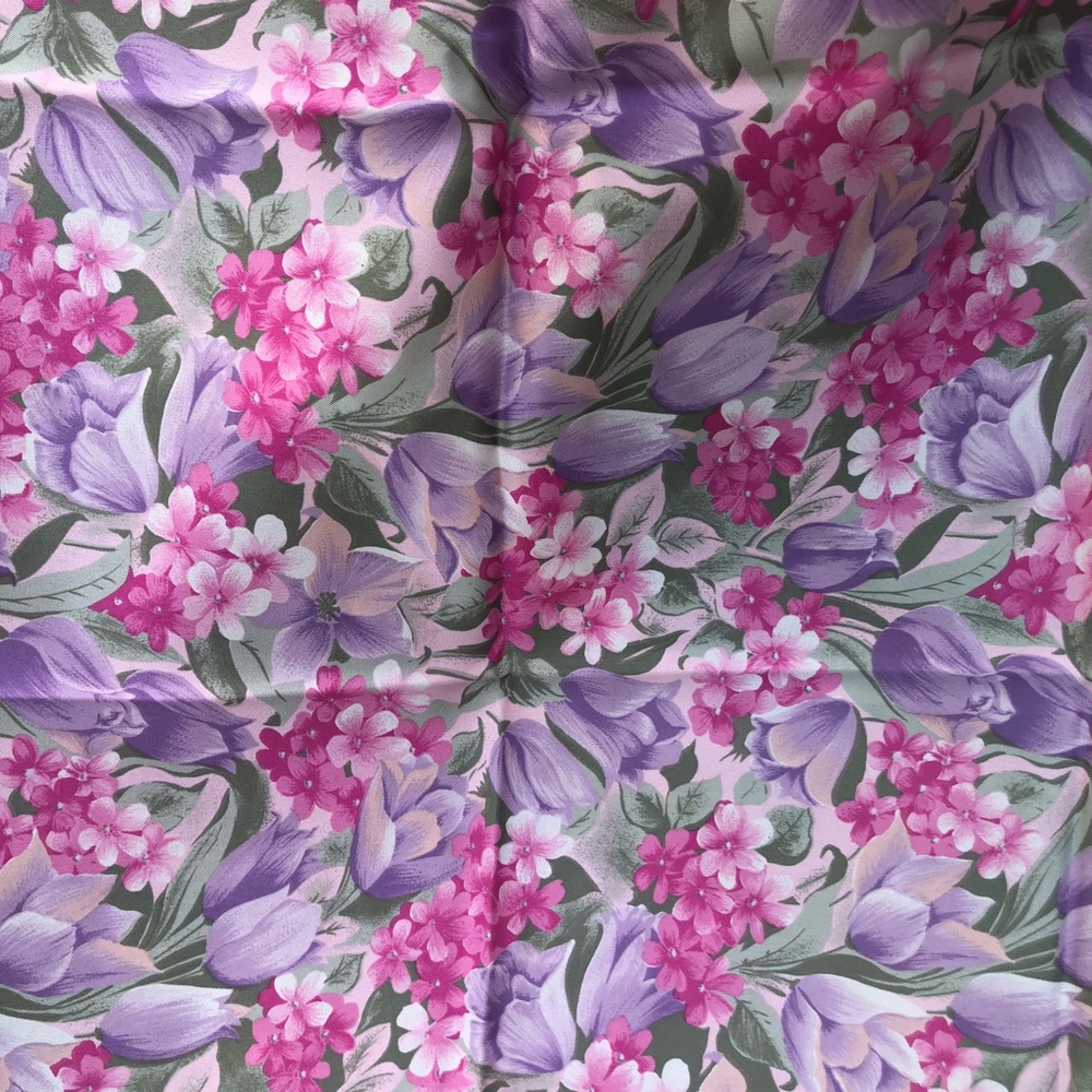 Vintage Scarf Poly Tie rack Pink purple flowers VG